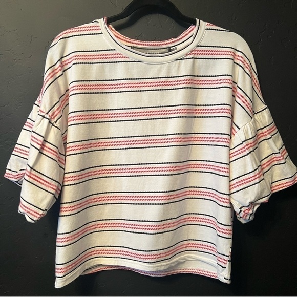 CODE X MODE White/Red/Blue Striped
Puff Sleeve Top size L - Picture 1 of 7